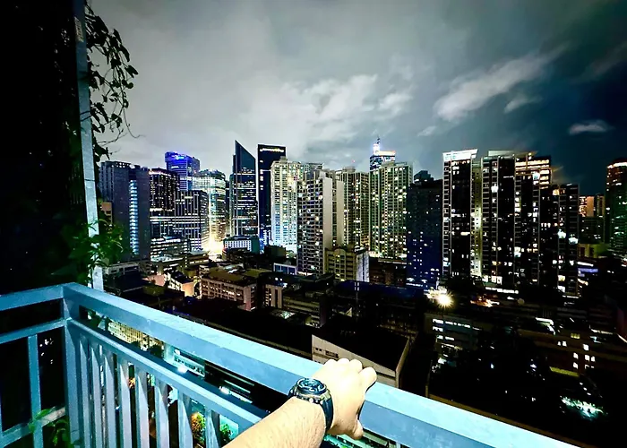 High Rise With Balcony, Pool, Skygarden, Grand Lobby And Working Lounge 28f Manila